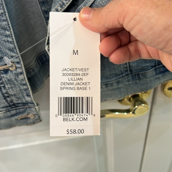 NWT New Directions Women's Distressed Denim Jacket SZ M - Picture 3 of 6